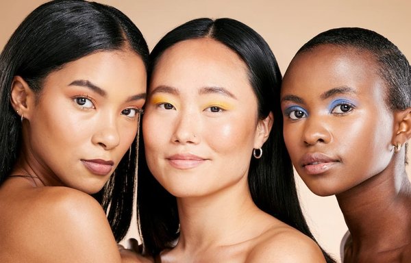 Quelles sont les alternatives pour rencontrer quelqu'un lorsque l'on ne sort pas ?