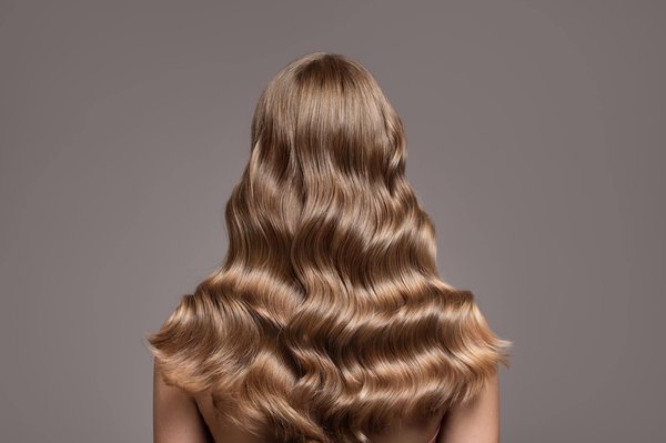 Les étapes majeures pour avoir de belles boucles ou ondulations